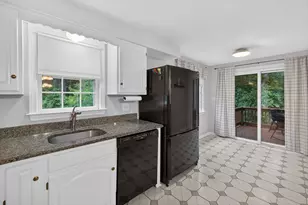 13 Old Meetinghouse Green, Norton, MA 02766 - Photo 20