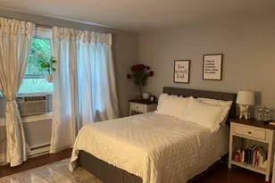 35 Chilmark, Worcester, MA 01604 - Photo 4