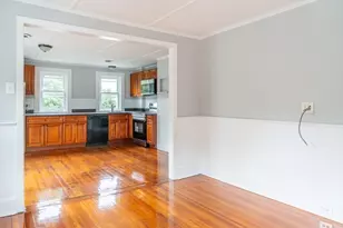 218 Standish Ave, Plymouth, MA 02360 - Photo 8