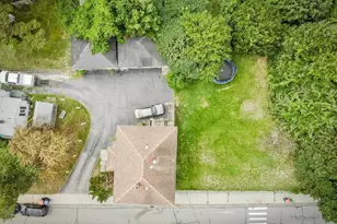218 Standish Ave, Plymouth, MA 02360 - Photo 4