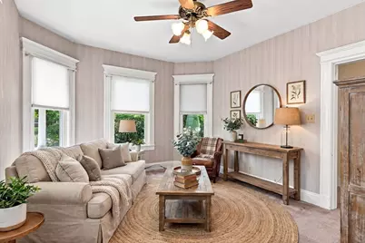 33 Kenwood Ter, Springfield, MA 01108 - Photo 8