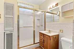 33 Kenwood Terrace, Springfield, MA 01108 - Photo 24