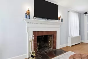 250 Gillette Ave, Springfield, MA 01118 - Photo 16