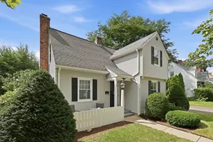 250 Gillette Ave, Springfield, MA 01118 - Photo 2