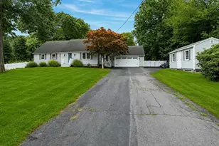 13 Old Powder House Rd, Lakeville, MA 02347 - Photo 4