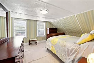 9 Oliver St, Milford, MA 01757 - Photo 10