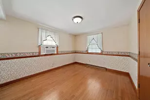 36 Concord St, Brockton, MA 02302 - Photo 6