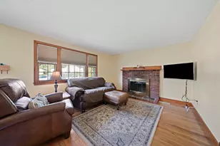 36 Concord St, Brockton, MA 02302 - Photo 10