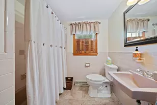 36 Concord St, Brockton, MA 02302 - Photo 8