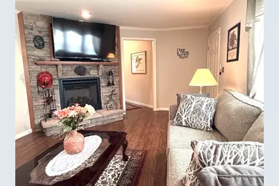 11 Carol Circle, Westfield, MA 01085 - Photo 6