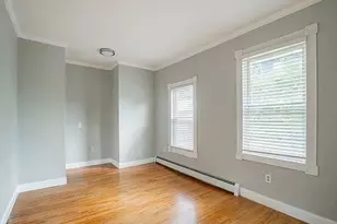 8 Oak St, North Attleboro, MA 02760 - Photo 8