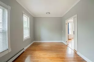 8 Oak St, North Attleboro, MA 02760 - Photo 12