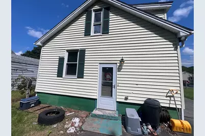 104 Balis St, Springfield, MA 01109 - Photo 6