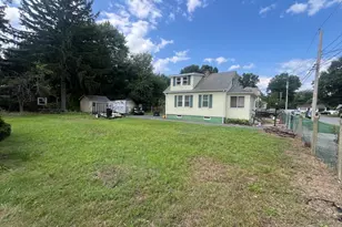 104 Balis St, Springfield, MA 01109 - Photo 4
