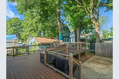 275 Broadway St, Chicopee, MA 01020 - Photo 8