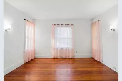 275 Broadway St, Chicopee, MA 01020 - Photo 14