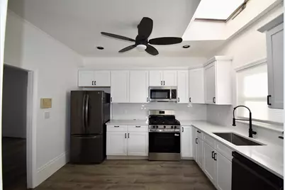 15 County St #1, Peabody, MA 01960 - Photo 2