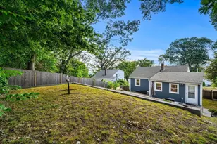 26 MacDonald St, Boston, MA 02136 - Photo 12
