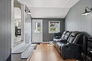 229 Whalom Rd, Lunenburg, MA 01462 - Photo 6