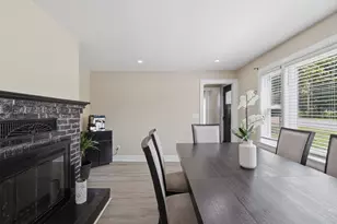 229 Whalom Rd, Lunenburg, MA 01462 - Photo 12
