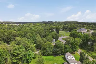 229 Whalom Rd, Lunenburg, MA 01462 - Photo 34