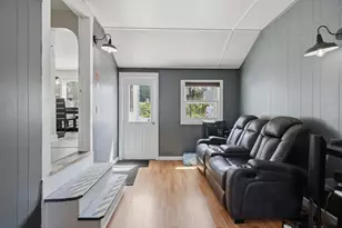 229 Whalom Rd, Lunenburg, MA 01462 - Photo 6