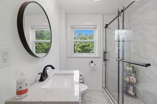 229 Whalom Rd, Lunenburg, MA 01462 - Photo 24