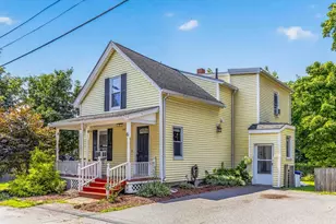 6 Carter Pl, Woburn, MA 01801 - Photo 2