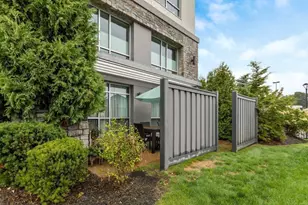 201 Elliott St, Beverly, MA 01915 - Photo 30
