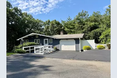 4 Highland Circle, Montague, MA 01376 - Photo 2