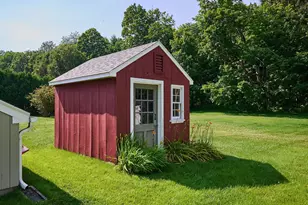 35 Meadow Ln, Greenfield, MA 01301 - Photo 30