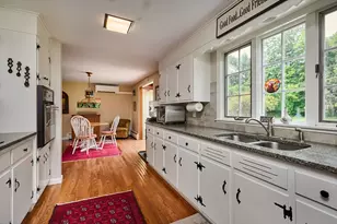 35 Meadow Ln, Greenfield, MA 01301 - Photo 12