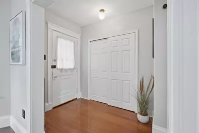 90-92 Thorndike St, Arlington, MA 02474 - Photo 4