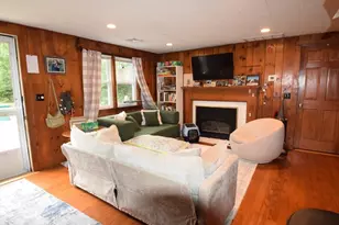 16 Circuit Rd E, Yarmouth, MA 02601 - Photo 2