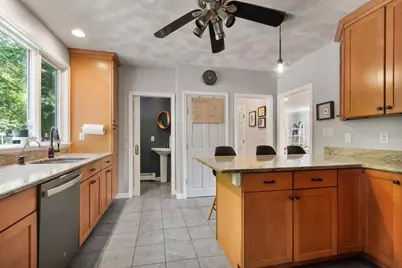 804 Main Street, Lynnfield, MA 01940 - Photo 10