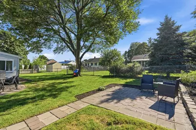 16 Robert Ave, Woburn, MA 01801 - Photo 32