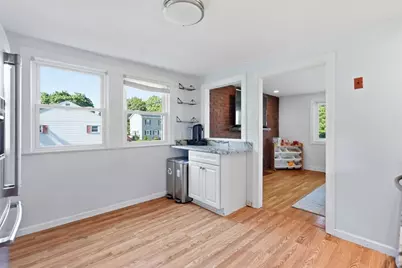 16 Robert Ave, Woburn, MA 01801 - Photo 12