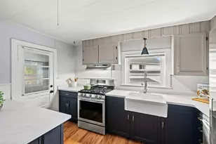53 Sewall St, Marblehead, MA 01945 - Photo 4