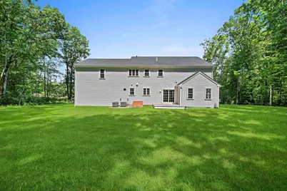 4 Clarendon Circle, Holbrook, MA 02343 - Photo 28