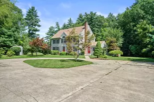 379 W Washington St, Hanson, MA 02341 - Photo 2
