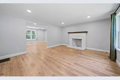 379 West Washington Street, Hanson, MA 02341 - Photo 12