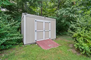 379 W Washington St, Hanson, MA 02341 - Photo 40