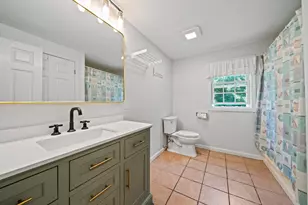 379 W Washington St, Hanson, MA 02341 - Photo 26