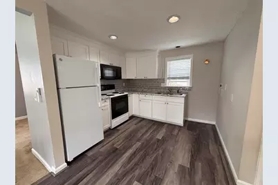 49A Fredonian St #1, Shirley, MA 01464 - Photo 10