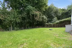 85 Silas St, Springfield, MA 01109 - Photo 6