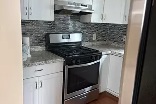 31 Choate St, Fall River, MA 02723 - Photo 6