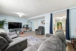 95 Commons Dr, Shrewsbury, MA 01545 - Photo 6