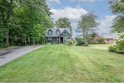 5 Abenaki St, Hubbardston, MA 01452 - Photo 4