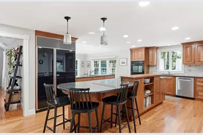 351 Old Farm Road, Hanover, MA 02339 - Photo 4
