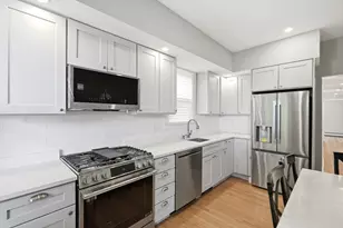 9 Hatch St, Boston, MA 02127 - Photo 16